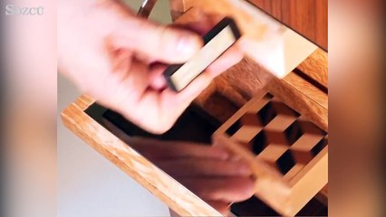 Bu masanın çok sırrı var...