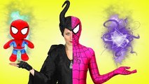 Spiderman & Pink Spidergirl vs Maleficent! w/ Frozen Elsa & Anna Joker, Spiderbaby! Superhero Fun :)