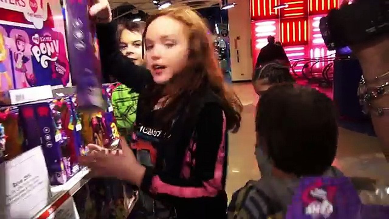 Ляпы Не надо принимать пищу фильм От меня Мы Новые функции Йорк kittiesmama вторгается |