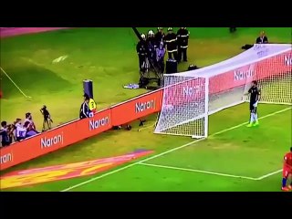 Romero asking the ball boy to take his time