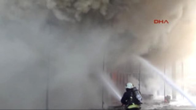 Bursa Inegöl'de Koltuk Fabrikası Yangından Küle Döndü