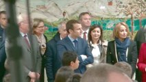 Emmanuel Macron s'immerge à Avallon dans l'Yonne