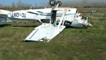 Samsun'da Kadın Pilotun Kullandığı Uçak İniş Sırasında Pistten Çıkarak Takla Attı