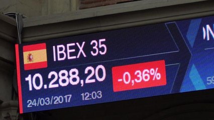 La Bolsa española cae un 0,44 % a mediodía y se aleja de los 10.300 puntos