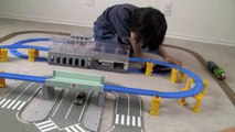 GIANT THOMAS SET - TOMY Tomica World Review with Crashes and Accidents! Plarail Motor Road