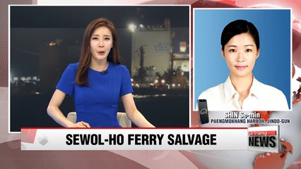 Sewol-ho ferry being transferred to semi-submersible for transport to Mokpo