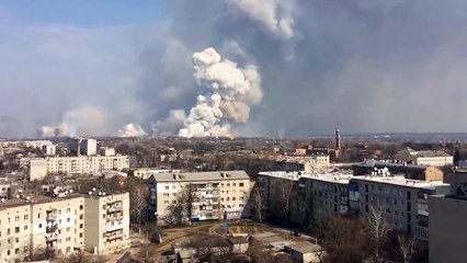Explosions dans un dépôt de munitions en Ukraine