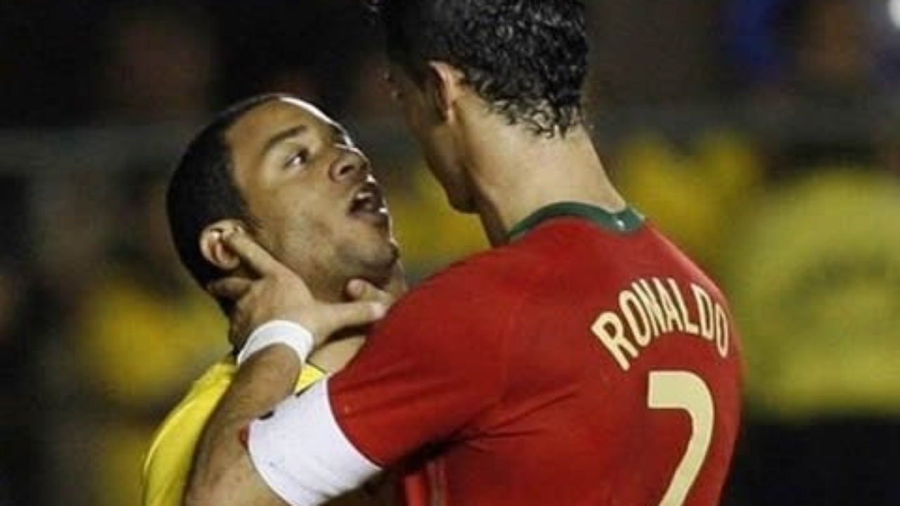 Best Football Fights 2017 ft. Ronaldo,Messi,Ibrahimovic,Neymar,Pogba,Vardy