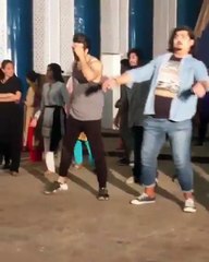 Shehroz Sabzwari rehearsing dance for Syed Noor's latest movie
