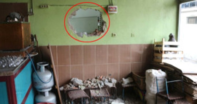 Kadın Kılığına Giren Hırsız Duvarını Delip Girdiği Marketi Soydu