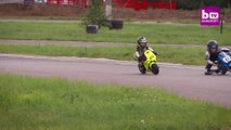 Ce gamin est tellement bon à moto... Futur champion