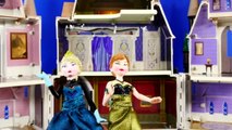 FROZEN 3 Story Castle of Arendelle Disney Store Exclusive Doll House Elsa and Anna Princes