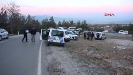 Denizli Hafif Ticari Aracın Bagajından Ceset Çıktı