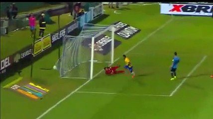 Paulinho_Hat-trick_Goal - Uruguay_1-4_Brazil_23-03-2017