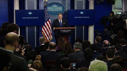Spicer: London has ‘full support’ from the U.S.