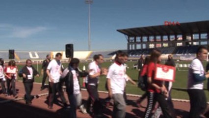 Karabük 2'nci Olan Engelli Enes, 1'inci Olamadığı Için Ağladı