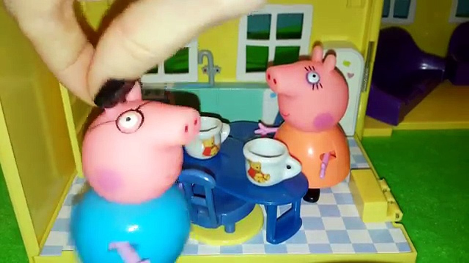 ⁣МУЛЬТФИЛЬМ ИЗ ИГРУШЕК. Peppa Pig свинка Пеппа Мультфильм для детей Салон красоты