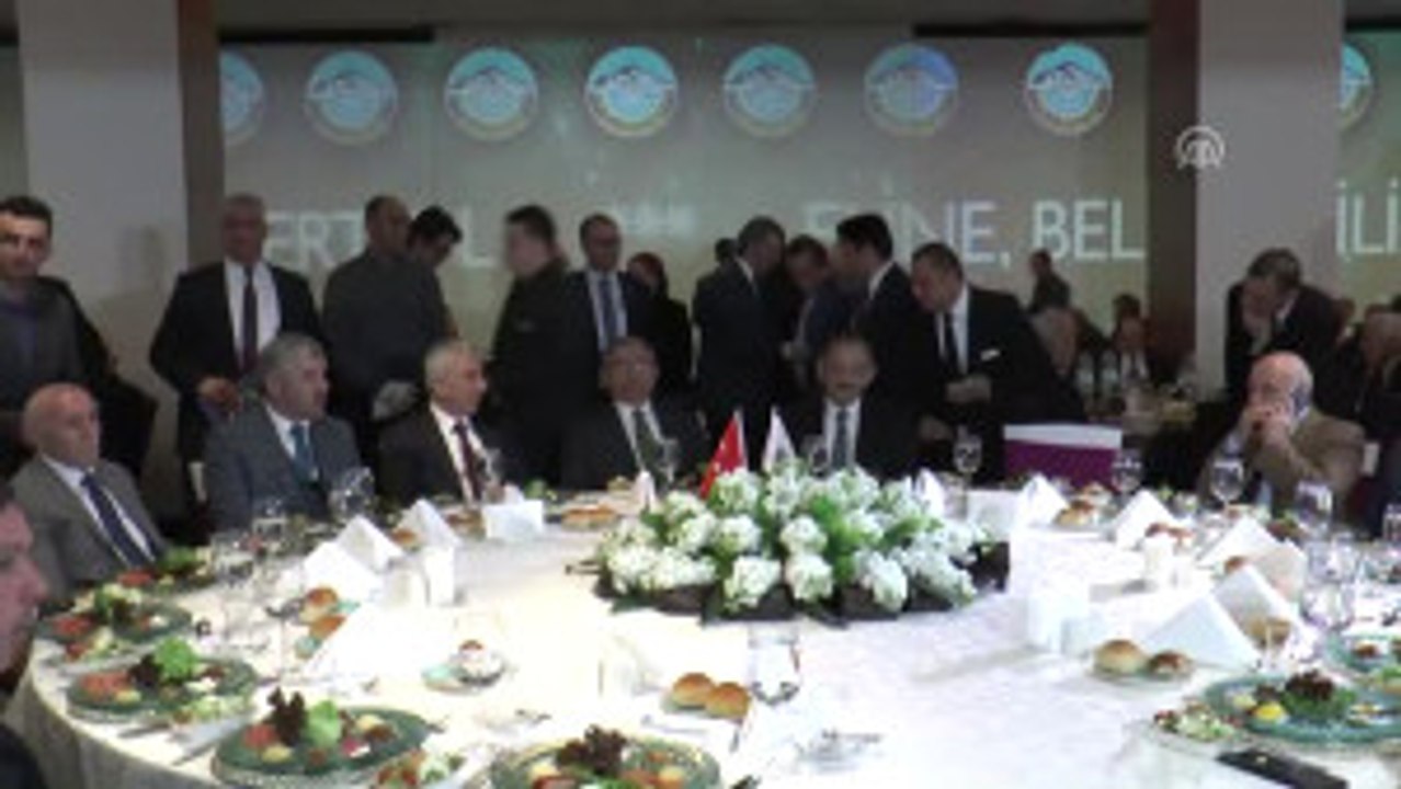 Özhaseki: "Her Ihtilal Döneminde Türkiye Geriye...