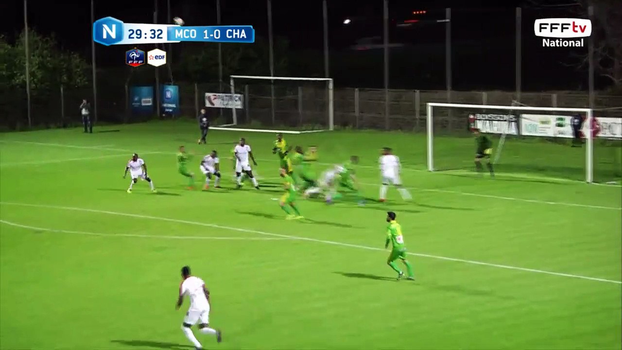 Coup franc bien suivi par Boukari