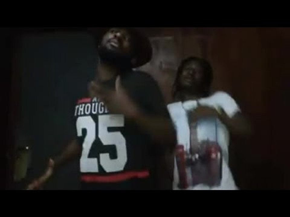 kedjevara - kedjevara en studio pour le tout dernier