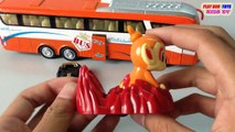 City Bus Vs Lotus Exige RGt For Children Tomica Die Cast Kids Cars Toys Videos HD Collecti