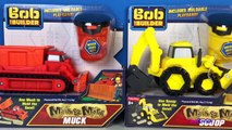 BOB THE BUILDER MASH AND MOLD - SCOOP THE BACKHOE DIGGER MIGHTY MACHINE WITH MOLDABLE PLAY
