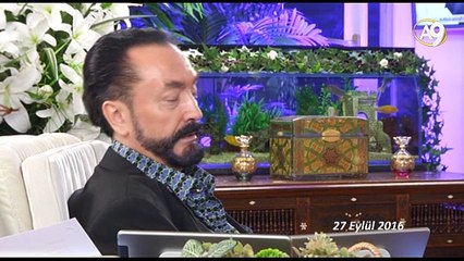 İlk tütün fabrikası Abdülhamid zamanında açıldı. Sarayda sigara sarıcılar vardı