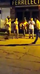 duel pisau malam hari,ngga kenal mati..kereen