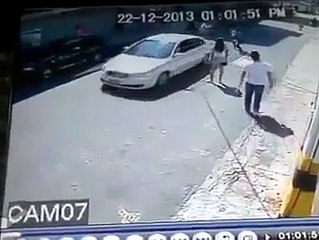 duel pisau,ngga terasa kalau sudah kena