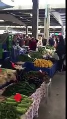 halk pazarında AKP'lilere vatandaş tepkisi