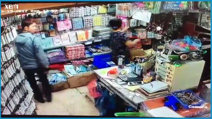 [XEM] Điện thoại để hớ hênh bị nam sinh trộm mất