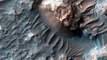 La NASA presenta la impresionante imagen de los depósitos en capas en Uzboi Vallis de Marte