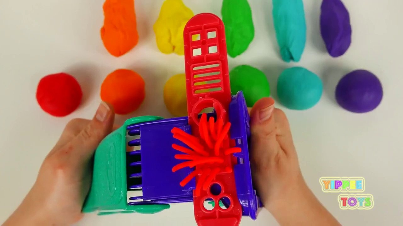 PLAY DOH RAINBOW LOLLIPOP!! Create a fun lollipop candy for peppa pig toys family