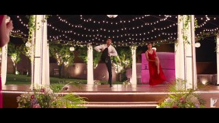 Love Is A Dare - Dance Video _ Befikre _ Ranveer Singh _ Vaani Kapoor _ Vishal and Shekhar