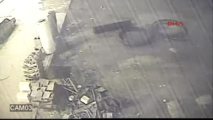 Manisa Tır Ile Otomobilin Çarpıştığı Kaza Kamerada