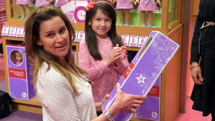 American Girl Doll Store Full Walk Through - The History of Mattels American Girl Dolls b
