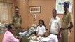 ₹ 1.76 lakh Money Seized by Election Flying Squad at Tirupur | பணம் பறிமுதல் - Oneindia Tamil