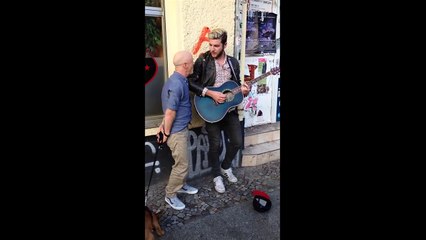 These singers attended by the original singer