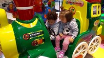 Parque infantil para niños | playground for children | Diario de Gabri y Eli