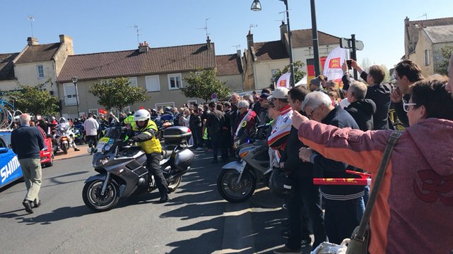 Départ de la 6e étape du Tour de Normandie