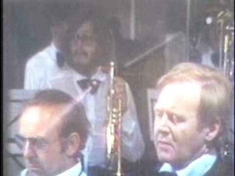 Paul Mac Cartney To Live and let die THE WINGS