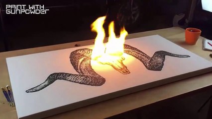 Regardez comment cet artiste va "peindre" son tableau... Incroyable