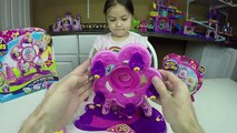 Glitzi Globes Mega Spinning Carousel Glitter Showcase 7 Toy Globe Maker Playset by DCTC
