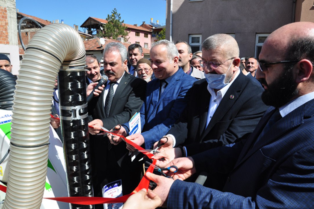 Temizlik Araçları ve Konteynırlar Eskipazarın Hizmetinde