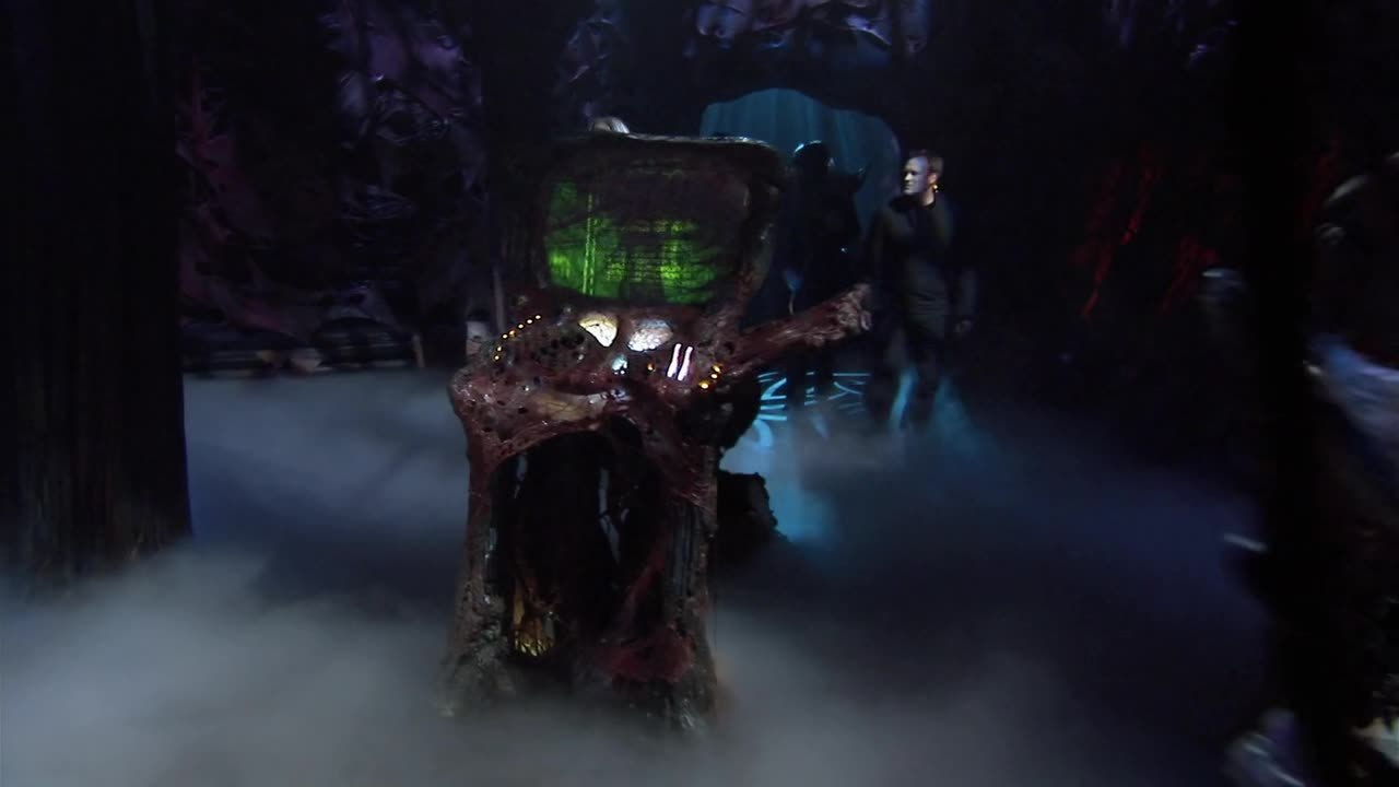 Stargate Atlantis - S 5 E 12 - Outsiders