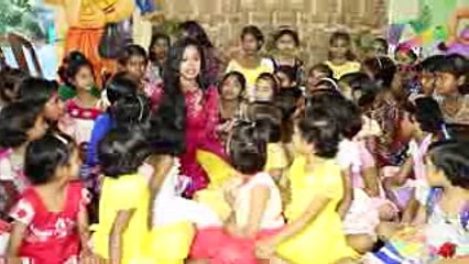 Ek Aastha Aisi Bhi Actresses Tina Phillip Explores Kolkata - Exclusive