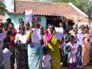 பொதுப்பாதை ஆக்கிரமிப்பு: தேர்தலை புறக்கணிக்கும் சேலம் கிராம மக்கள்- வீடியோ