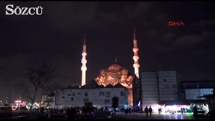 Tüm dünyayla aynı zamanda karanlığa büründüler