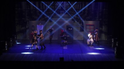 As Santas Quebradas 1º Ato