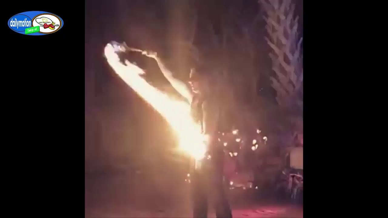 Çılgın kız ve ateş dansı